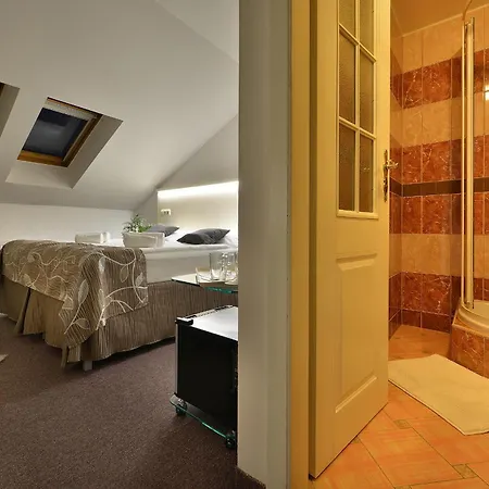 Anette Hotel-3