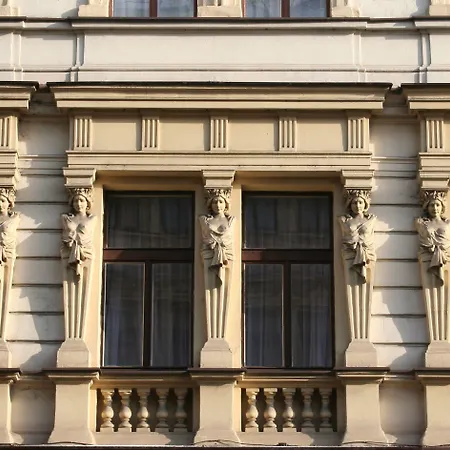 Anette Hotel-3